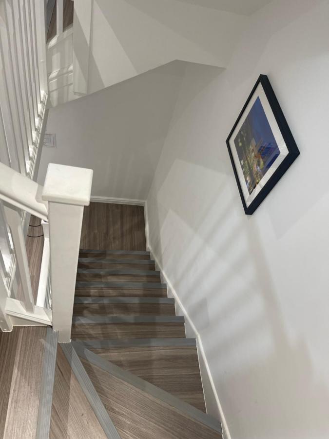 Riverside Premium En Suite Double Room E14 Londra Exterior foto